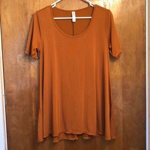 Lularoe XS Perfect Tee